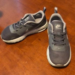 Nike Air Tavas (kids)